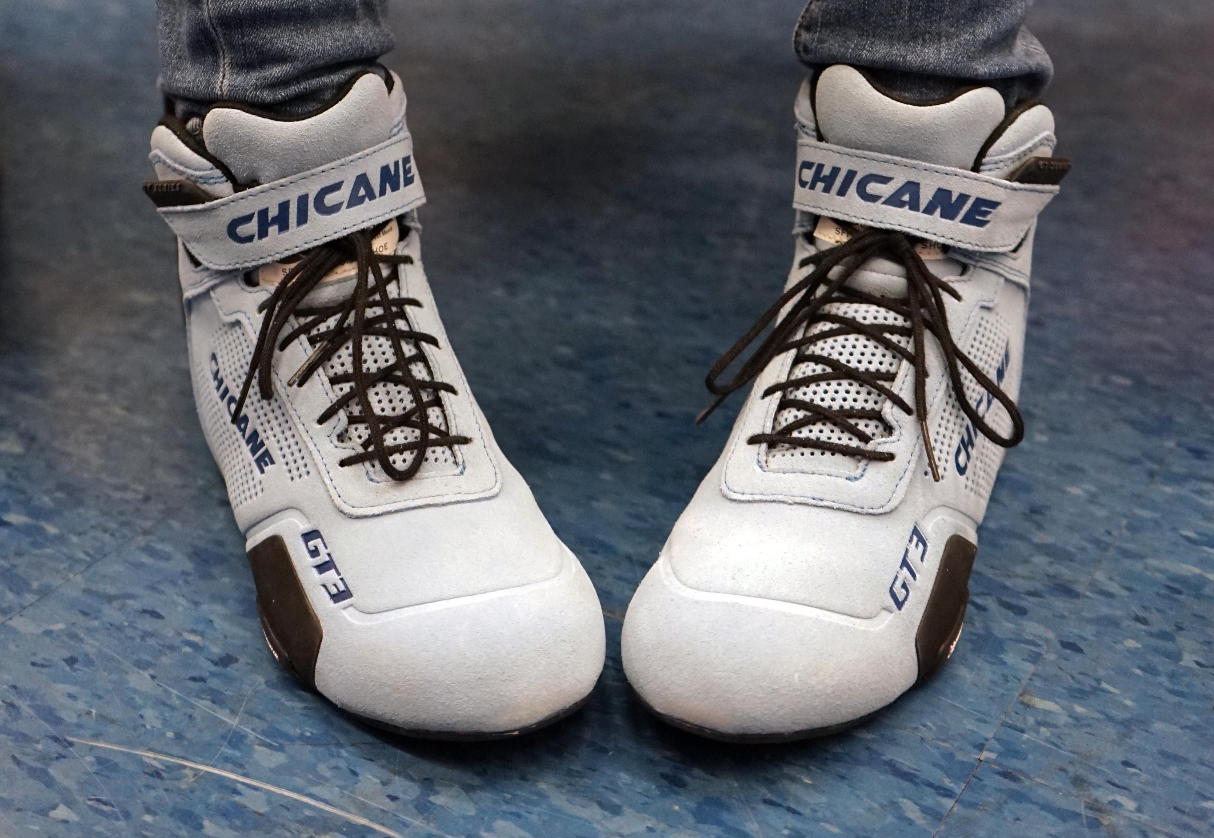 Chicane the sole of racing, racing shoes, women's racing shoes, gender-specific safety gear, race wear, racing shoes, trackday shoes, driving shoes